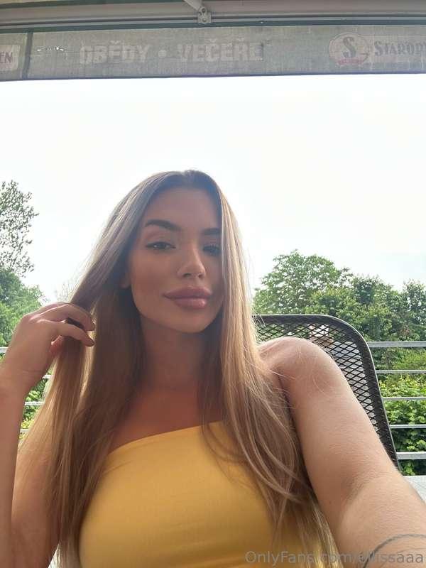 Pojď na můj VIP profil kde si můžeme napsat 🔥https://onlyfan..