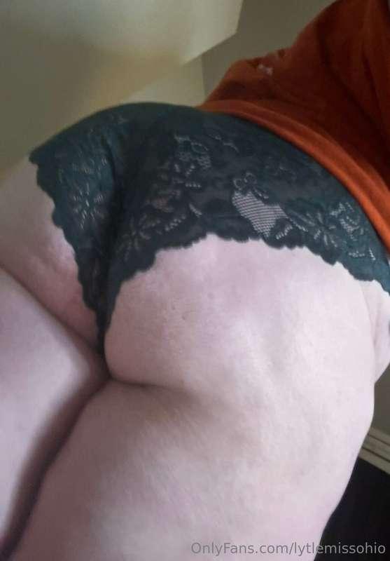 Feeling cheeky 🤪😘