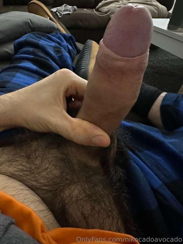 Craving pussy so bad Ngl. 😛