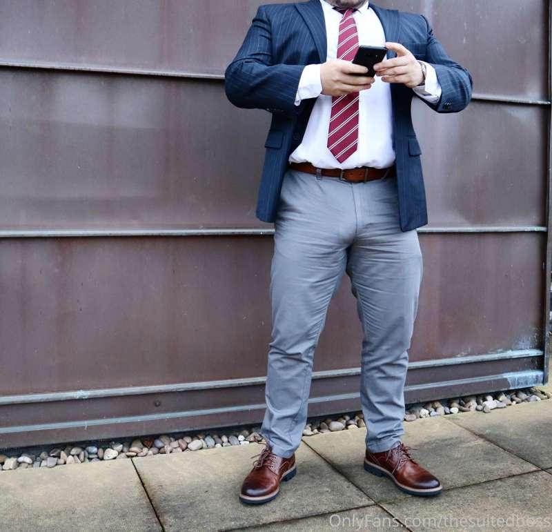 thesuitedboss image #0