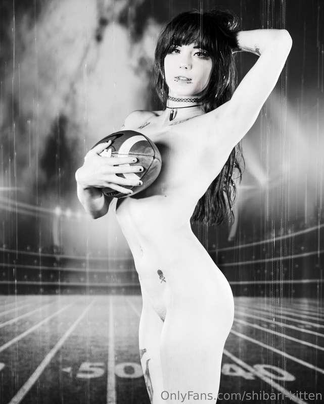 shibari-kitten image #1