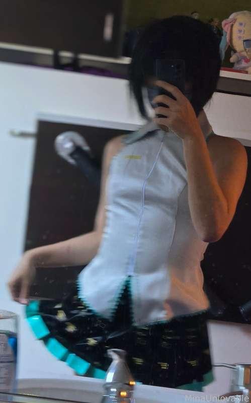 user377072094208335872 image #19