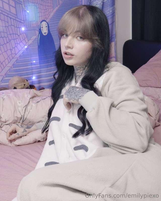 wanna have a cuddle? ;p