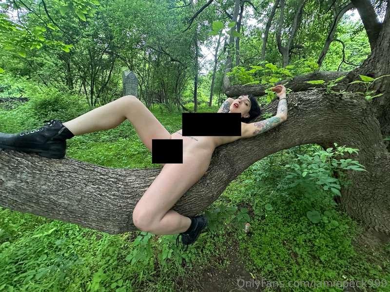 Are you ready for some CEMETERY NUDES?In the hopes of making..