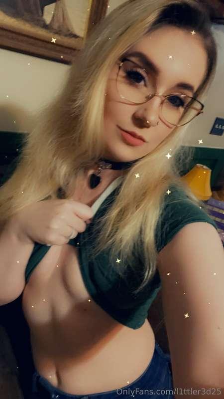 Mondays are always tough but nothing titties and ass can’t f..