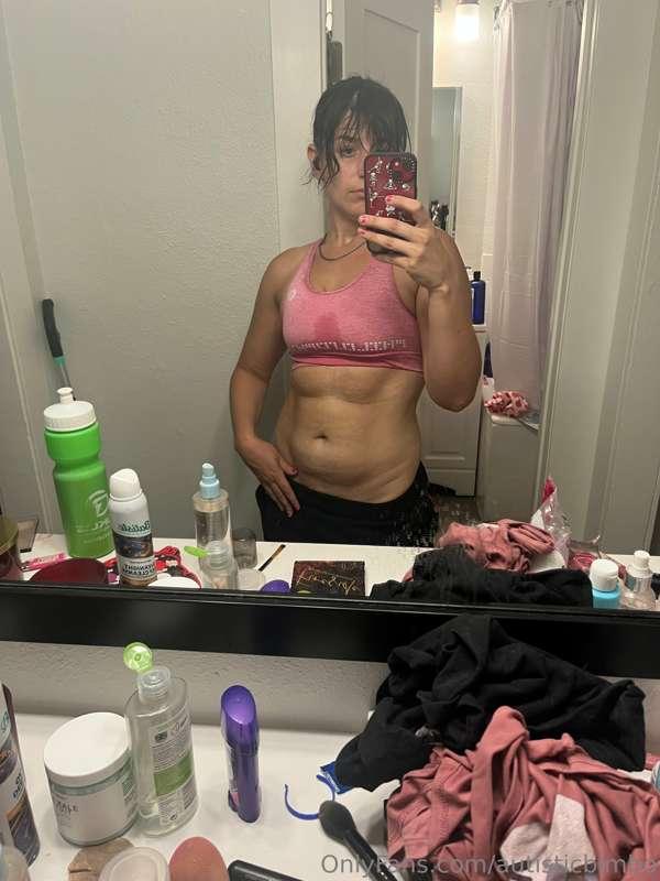 I want to be your muscle mommy