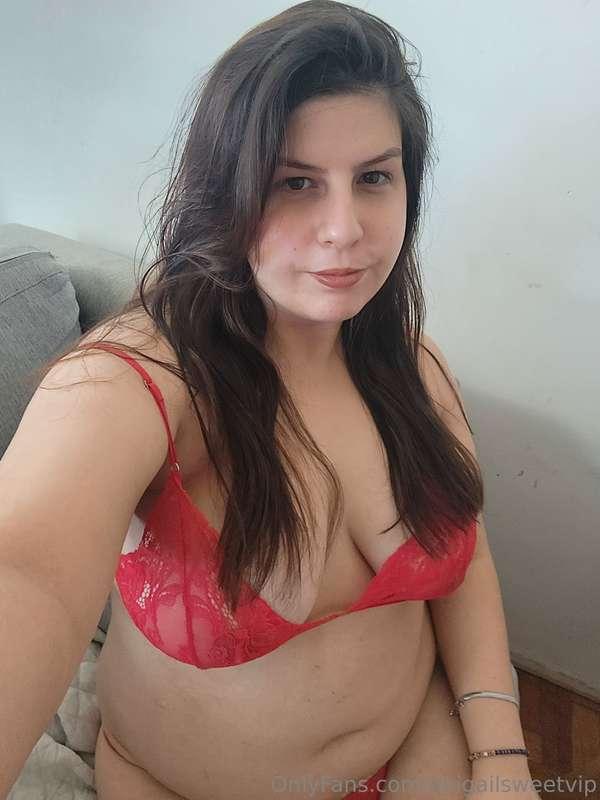 New  Red lengerie ❣️🫢❤️ and a quick video of me touching boo..