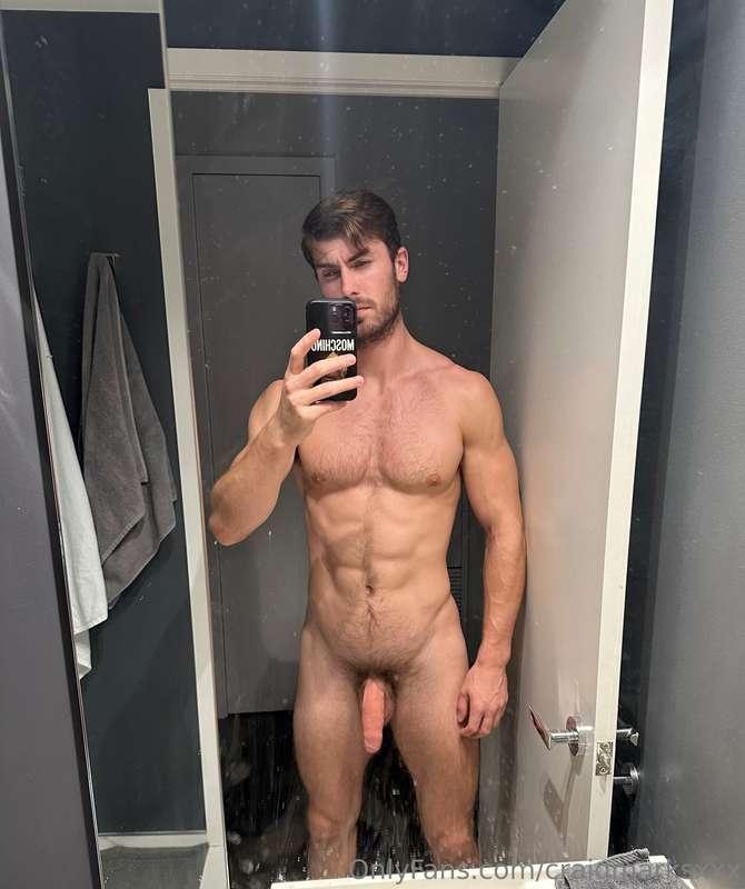 Your wish is my command… almost. 😉🥵
