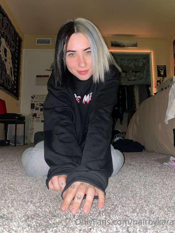 Hello Humans 👋🏼 How’s everyone’s day going?? 
What do you th..