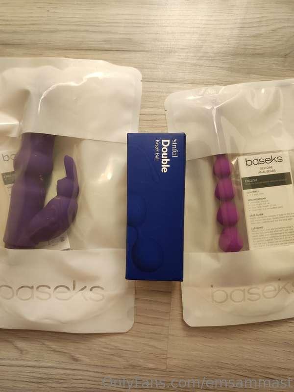 New toys 😃😃😃👻