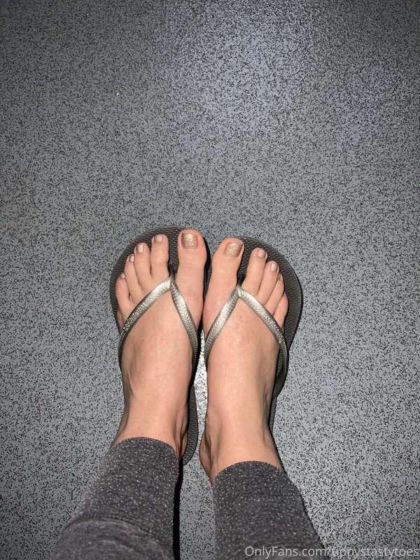 Morning tootsies 🦶🏻🦶🏻🦶🏻