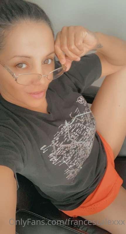 I know you want to have a good time! Private message me🥰