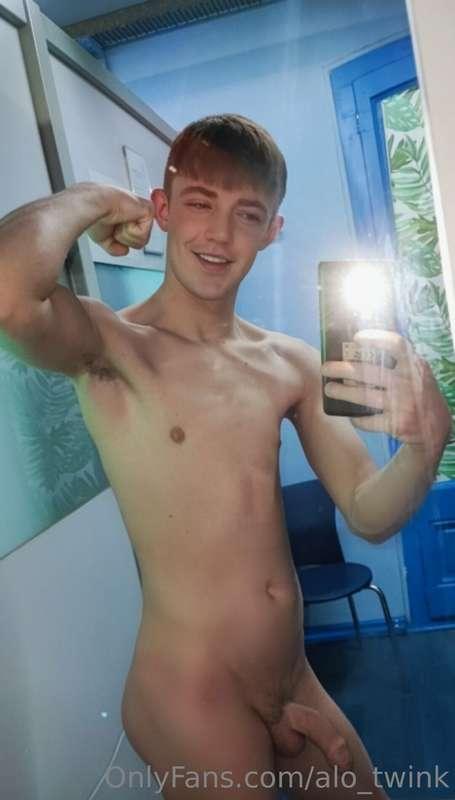 need a gym buddy🏋️‍♂️