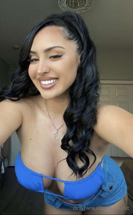 been happy af lately 💗