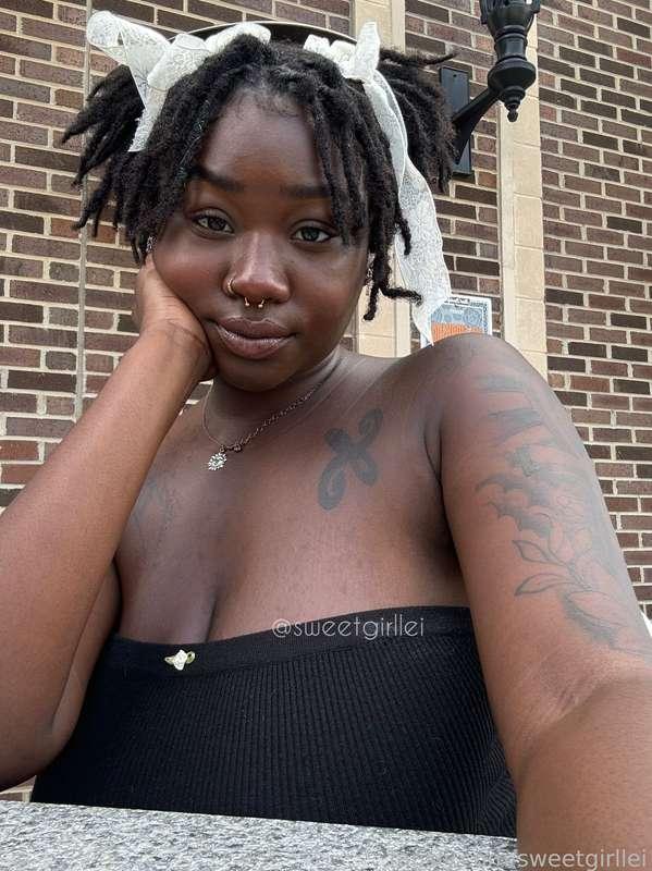 sweetgirllei image #2