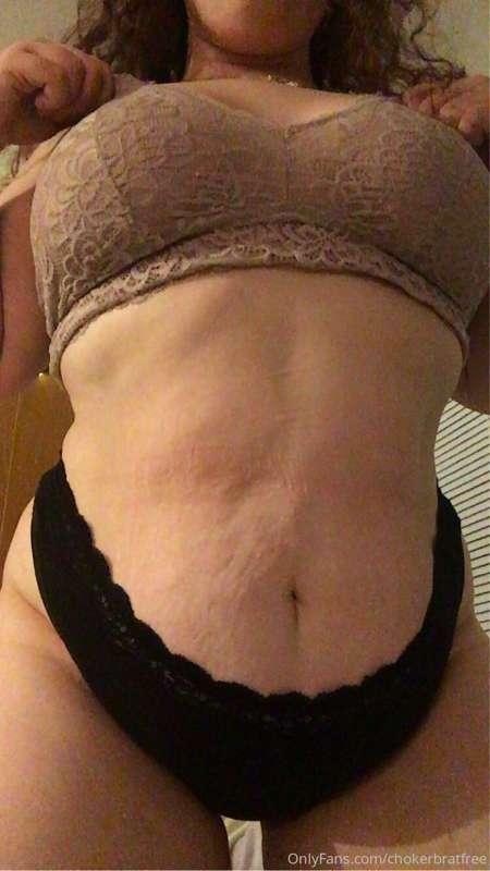 sub to @chokerbrat to see me naked on your snapchat everyday..