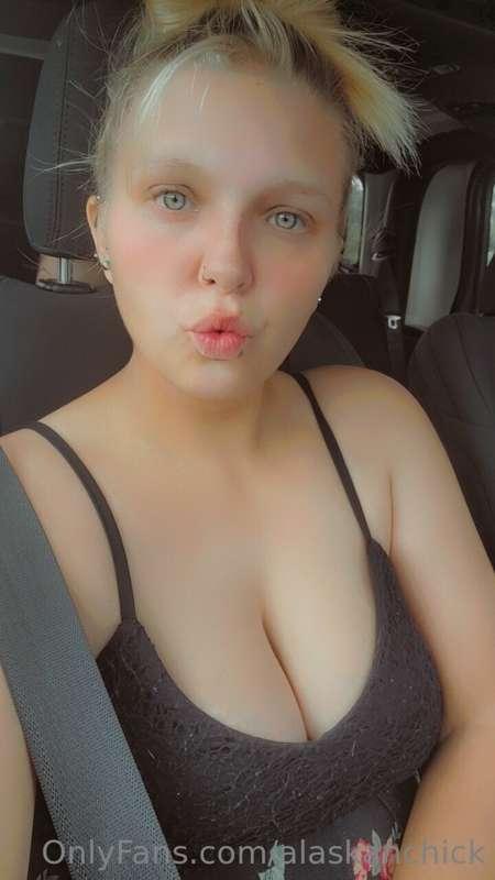 😘