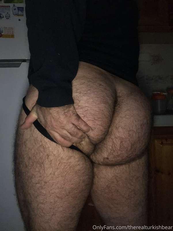 😲