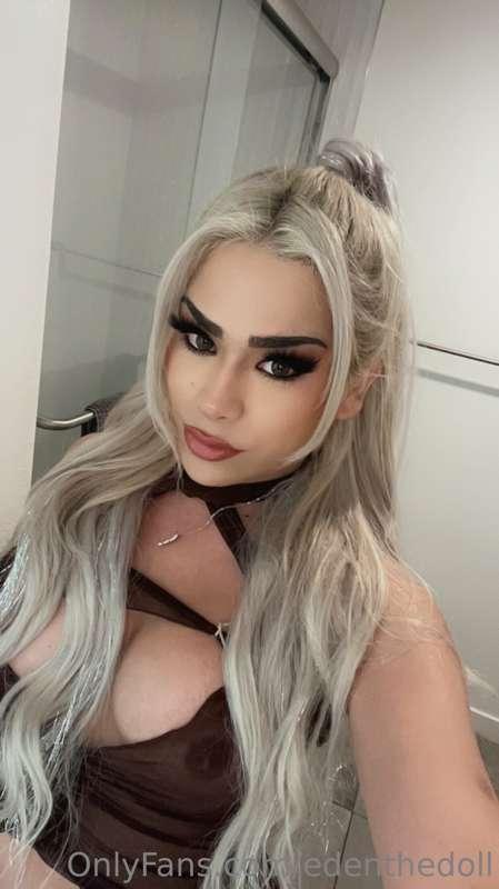 Do you want the full experience baby? Check your DMs now😏😉
