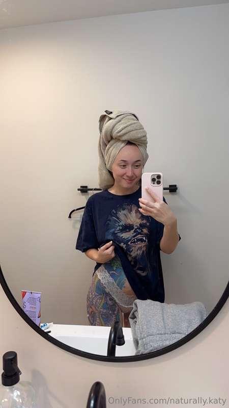I went live on my VIP page from the shower today! @katherine..