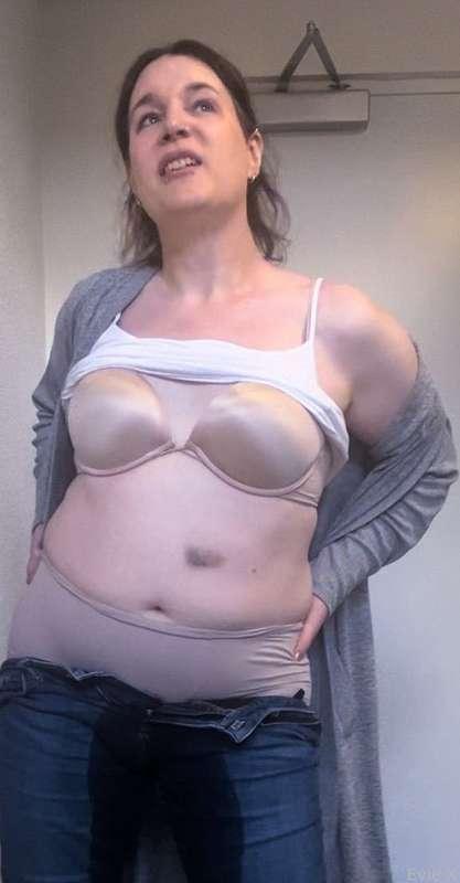 evie_x image #2
