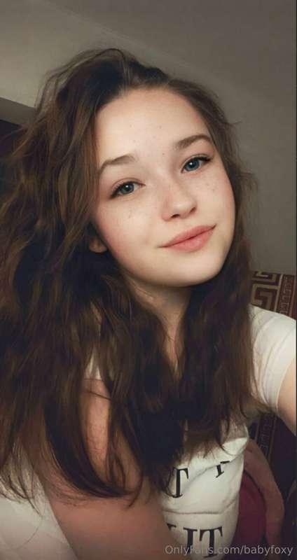 ##  FREE subscription   ONLY NOW👉
This hot thing @alisaloveg..