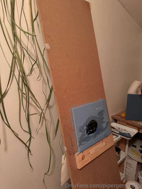 built this easel for my friends studio with some spare wood ..