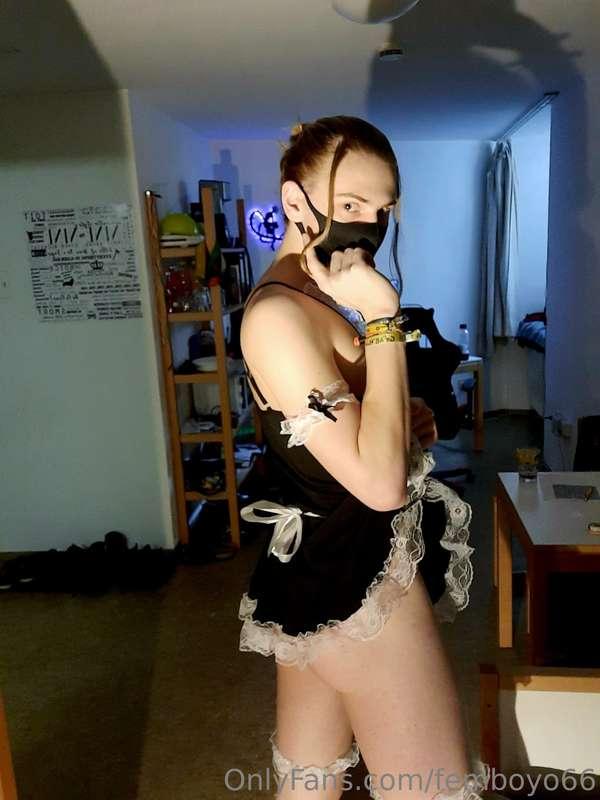Have you ever seen a maid doing magic? Oh you missed sth hon..