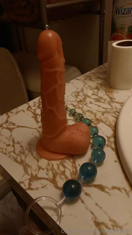Just a couple toys I used in my next post 💦💦💦