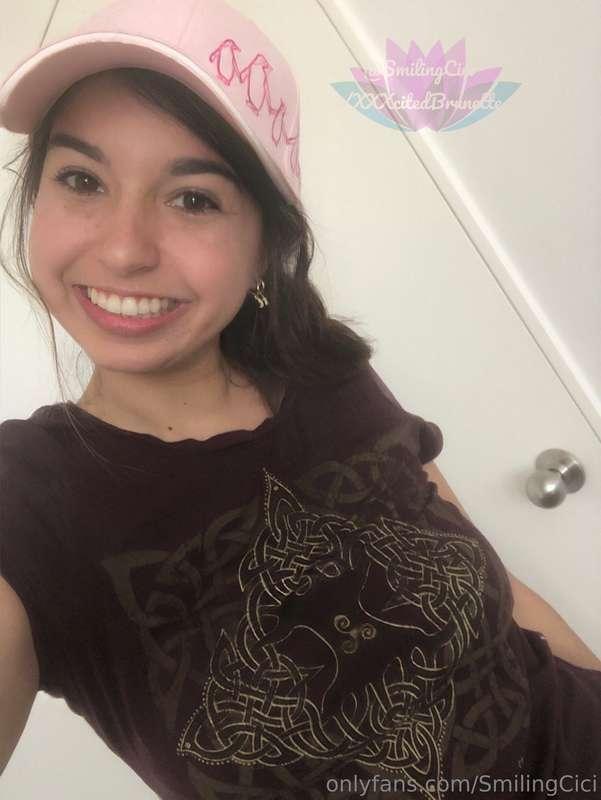Baseball cap season is back 💗