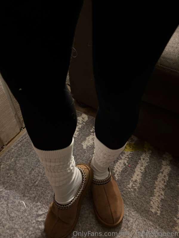 mrs_footjobqueen image #17