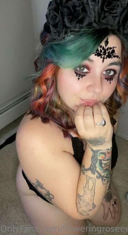 floweringroseee image #0