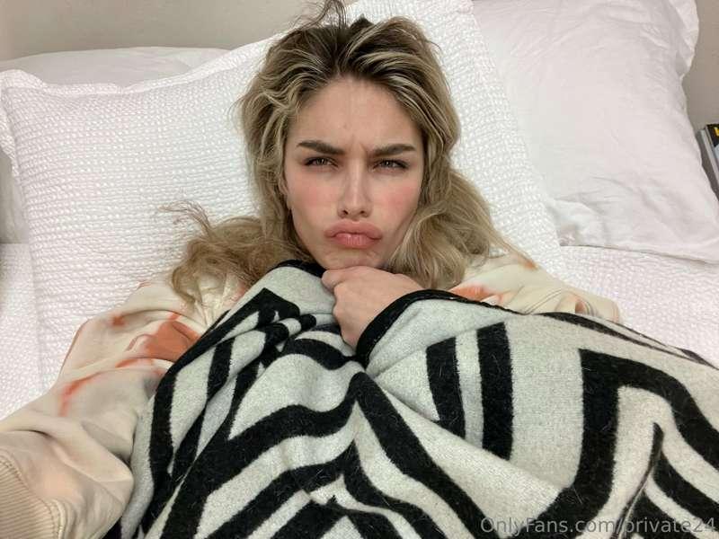I’m not a grumpy🤨 I'm just hungry
