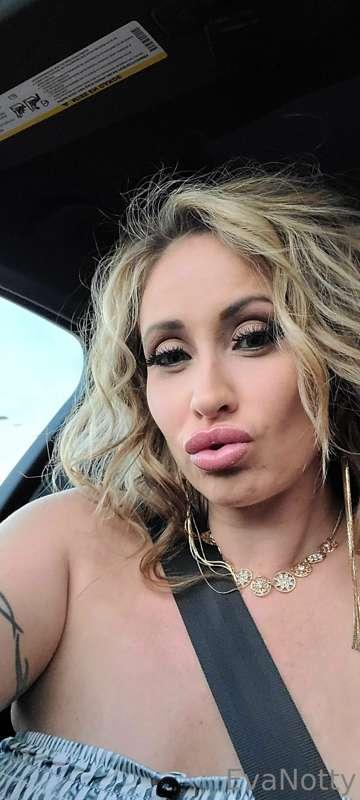 I can't taste my lips, could you do it for me?