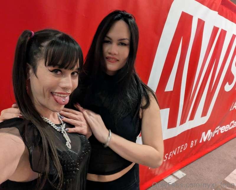 Puppy had fun at AVNs with this cute bup!!!