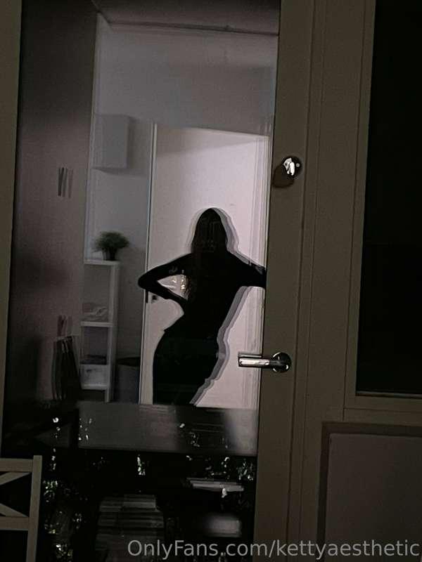 kettyaesthetic image #0