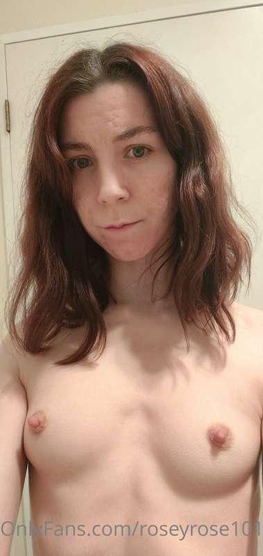 Keep my hair the length it is, cut it to above my shoulders ..