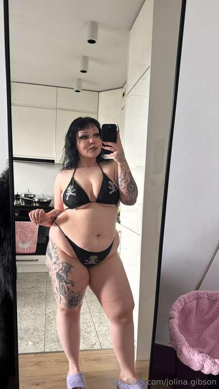 you were wondering if I look good in a bikini? now you see i..