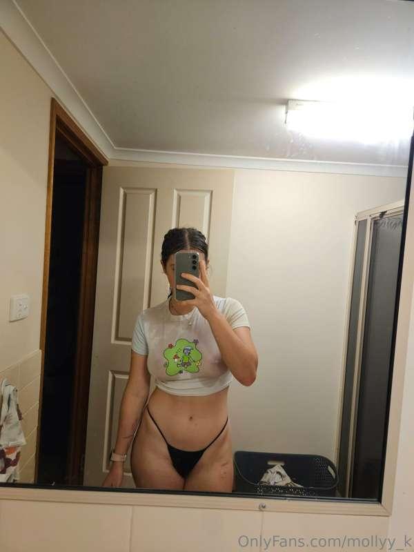 I'm thinking of taking sneaky vids at the gym what do u thin..