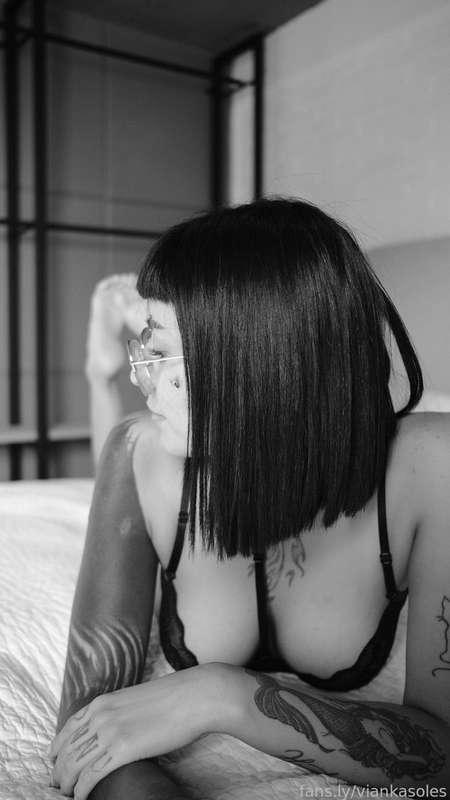 viankasoles image #20