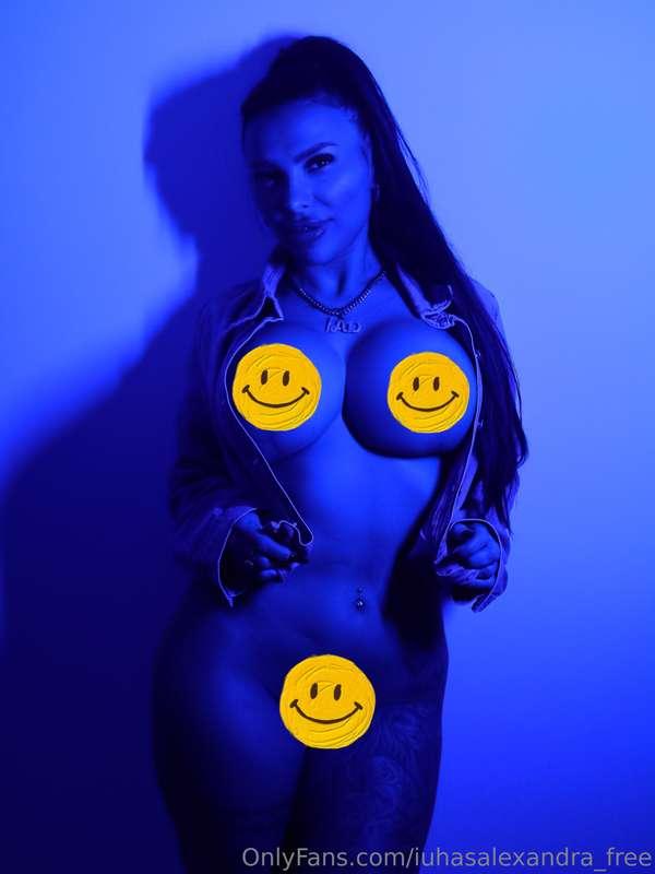 Abonează-te la profilul meu VIP și intră în lumea mea secret..