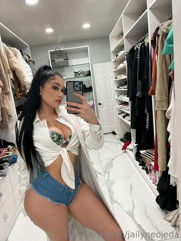 This outfit makes me miss summer 🥲