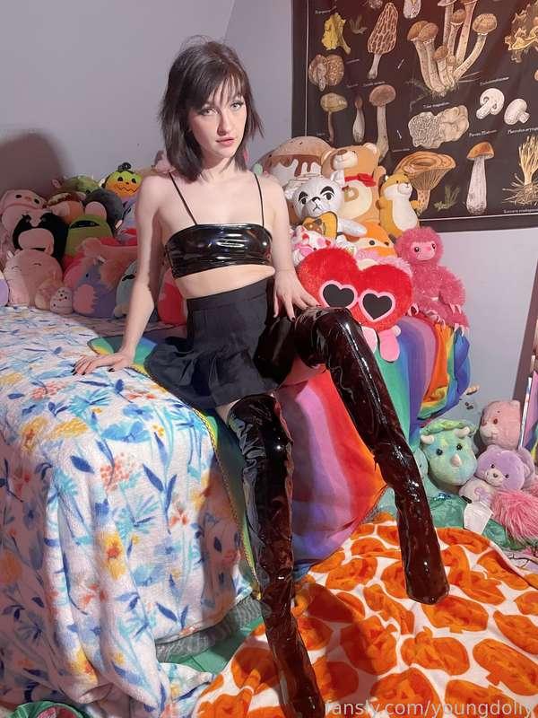 youngdolly image #5