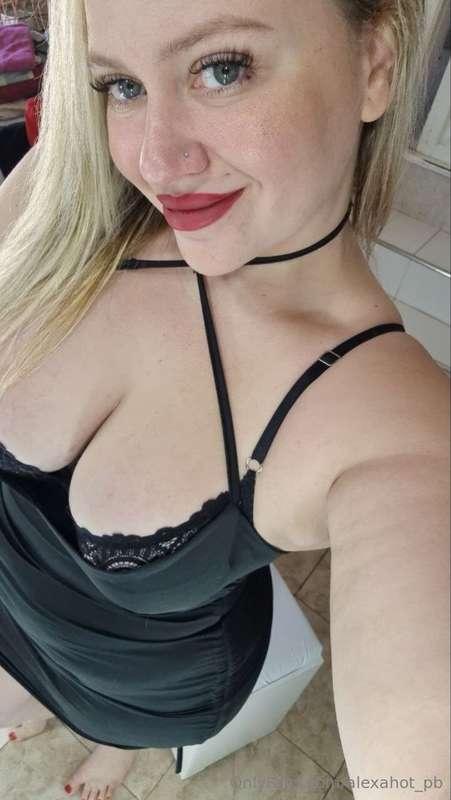 @romitaa ⭐  🌈      
         
                              ..