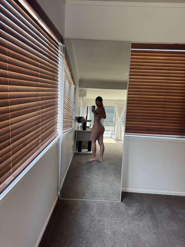 Ready for a shower…. 😘