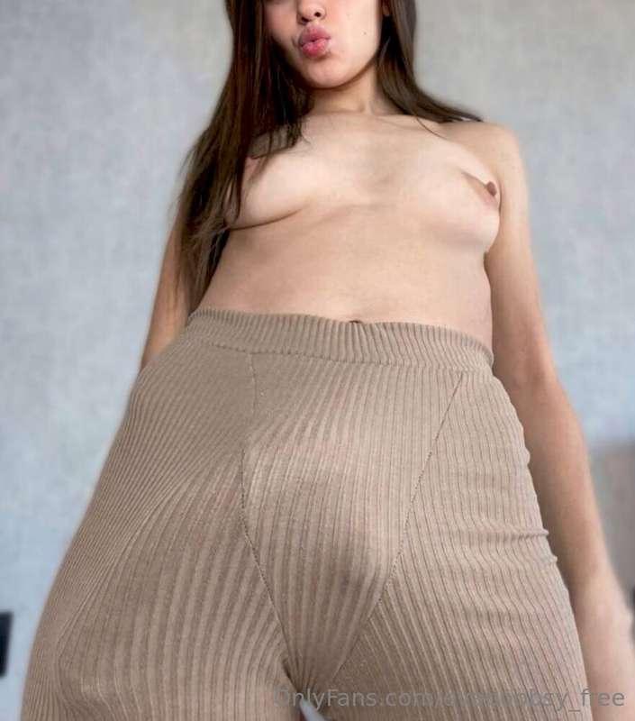 ❤️Just today❤️@sophieecutie ready to let you cum on her juic..