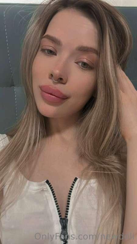 What are you thinking of doing today , my sweet ?💋