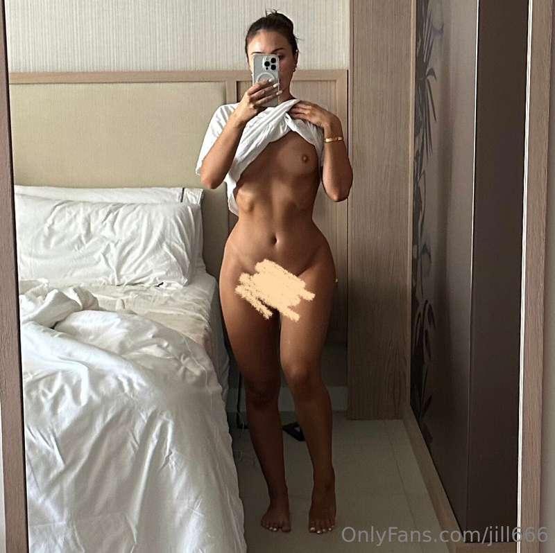 Message me for the uncensored 💗🫶
