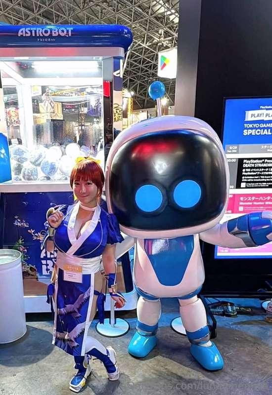 Congratulations on the award👑✨ Here's one from the gaming ev..