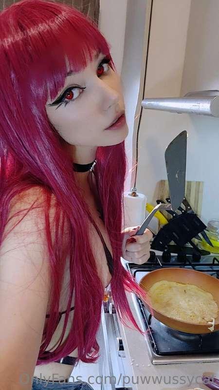 Uwuanna taste my pancake? ◕⩊◕